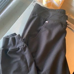 Figs jogger pants black tall